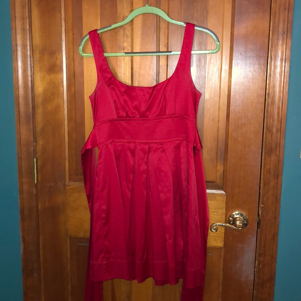 red mini party dress, tie closure